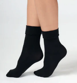 107 Adult Mid Calf Socks